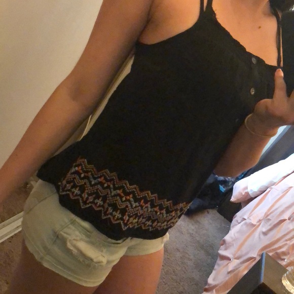 Summer Tank ❤️ - Picture 5 of 5